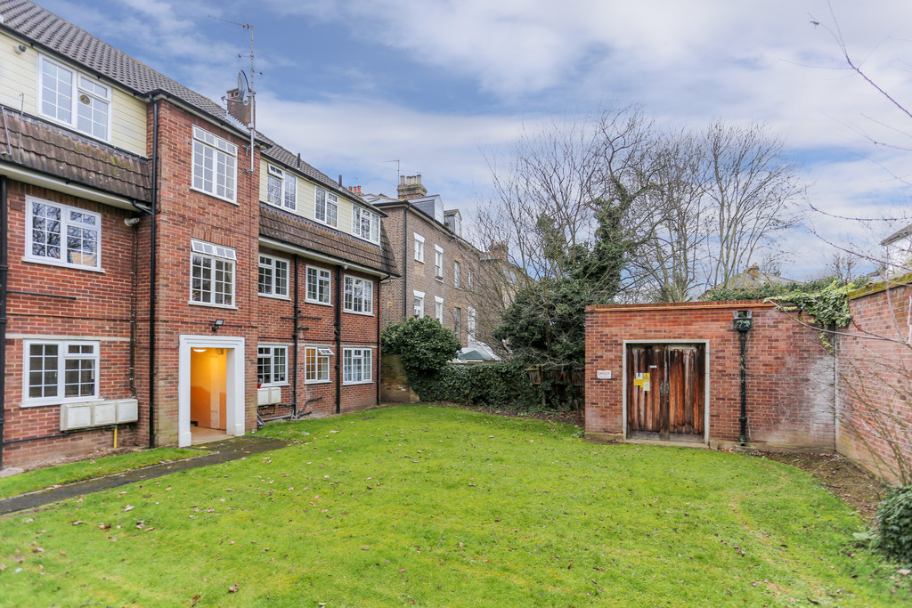 Property in The Grove, Ealing, London, W5 3SW