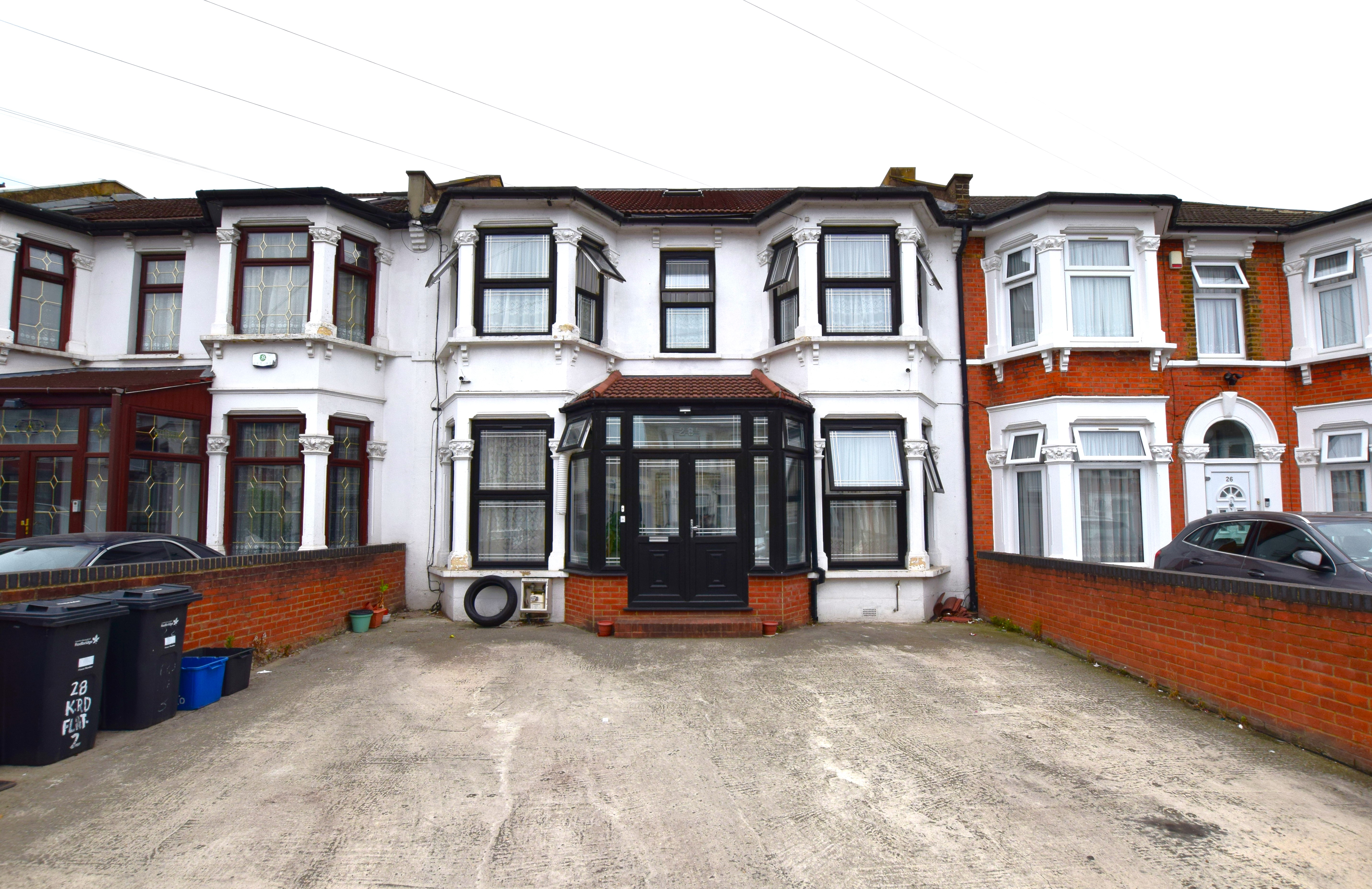 28, Kingswood Road, Ilford, IG3 8UE