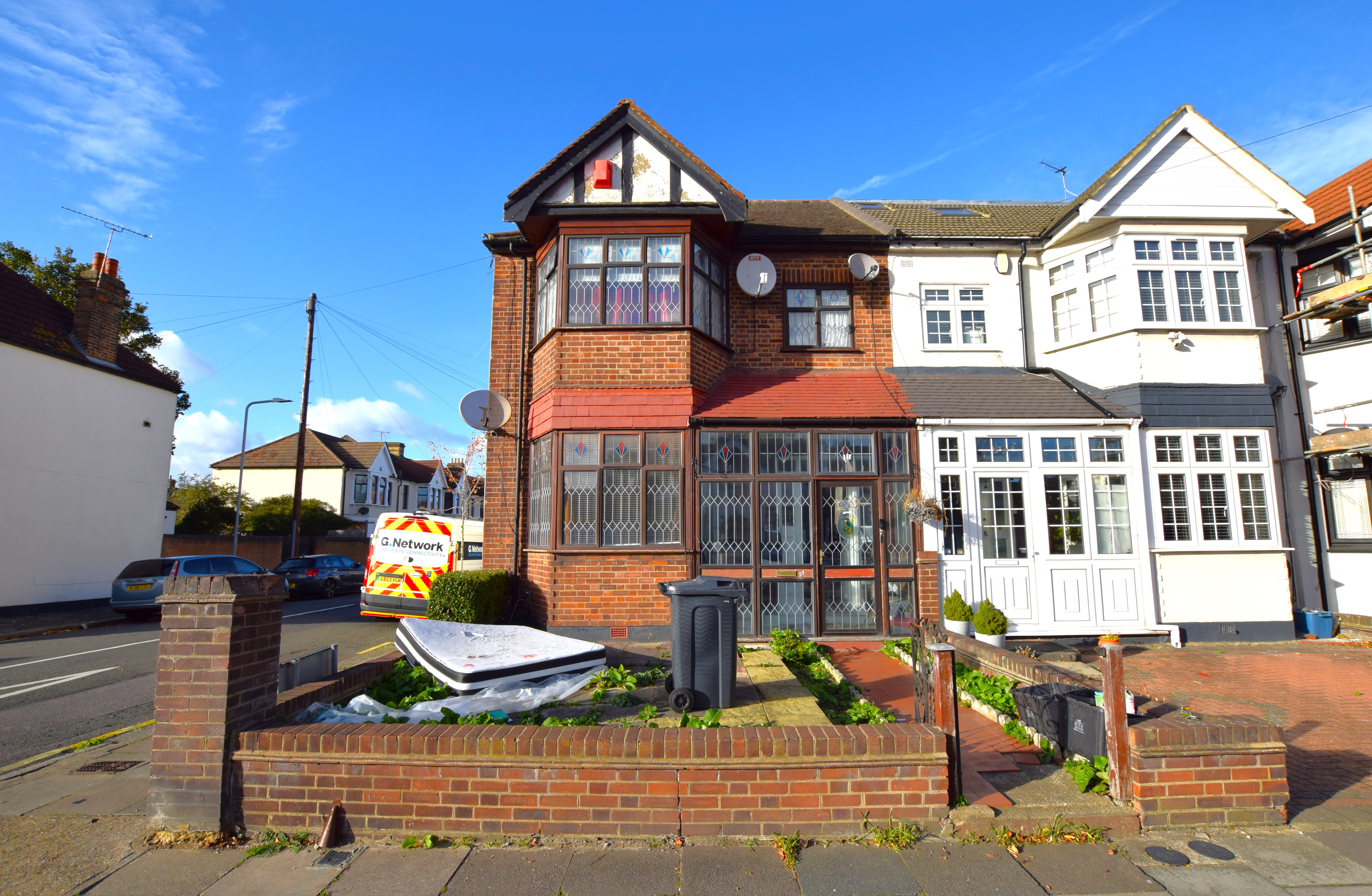 57, Breamore Road, Ilford, IG3 9LZ