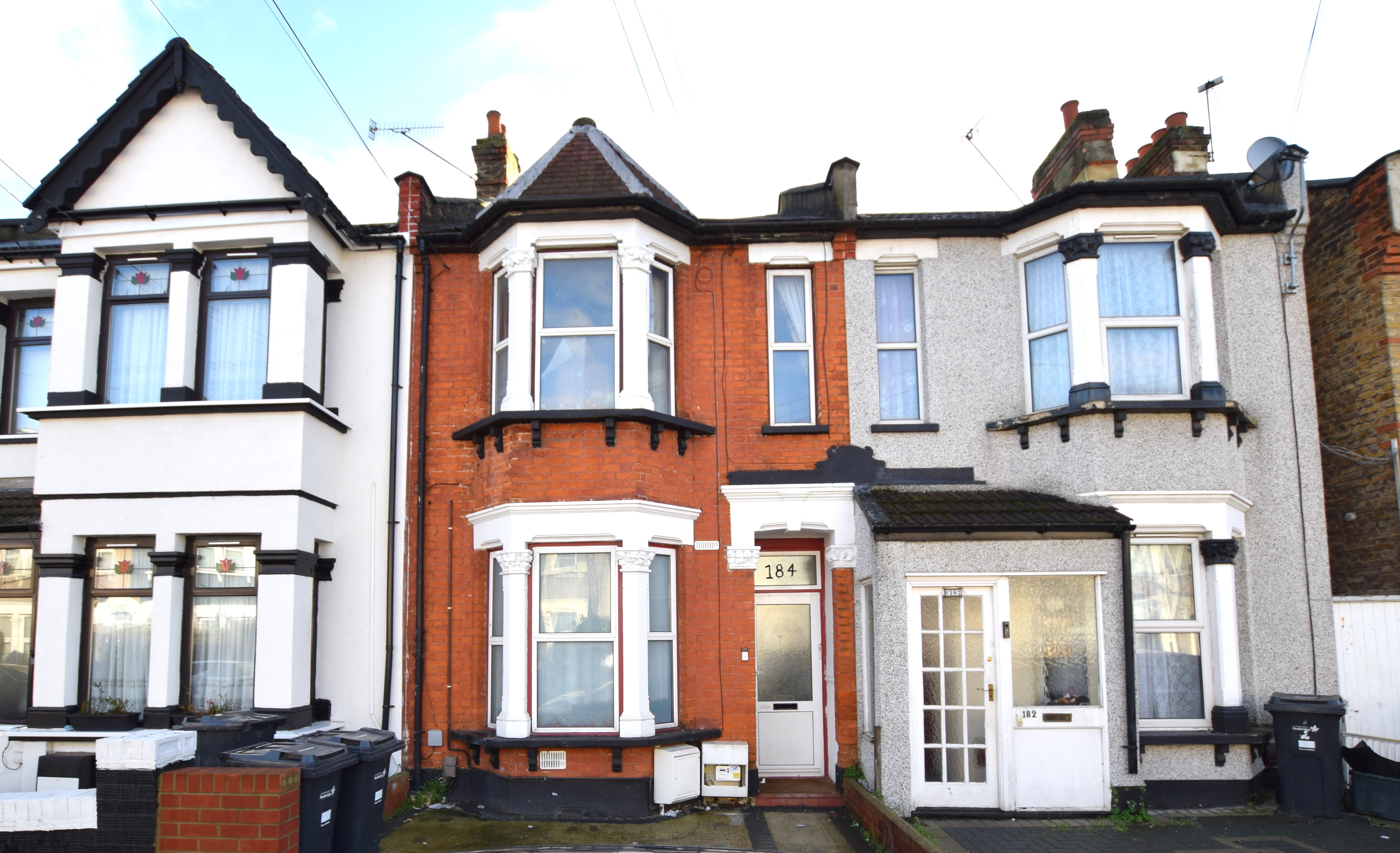 184, Mortlake Road, Ilford, IG1 2TB