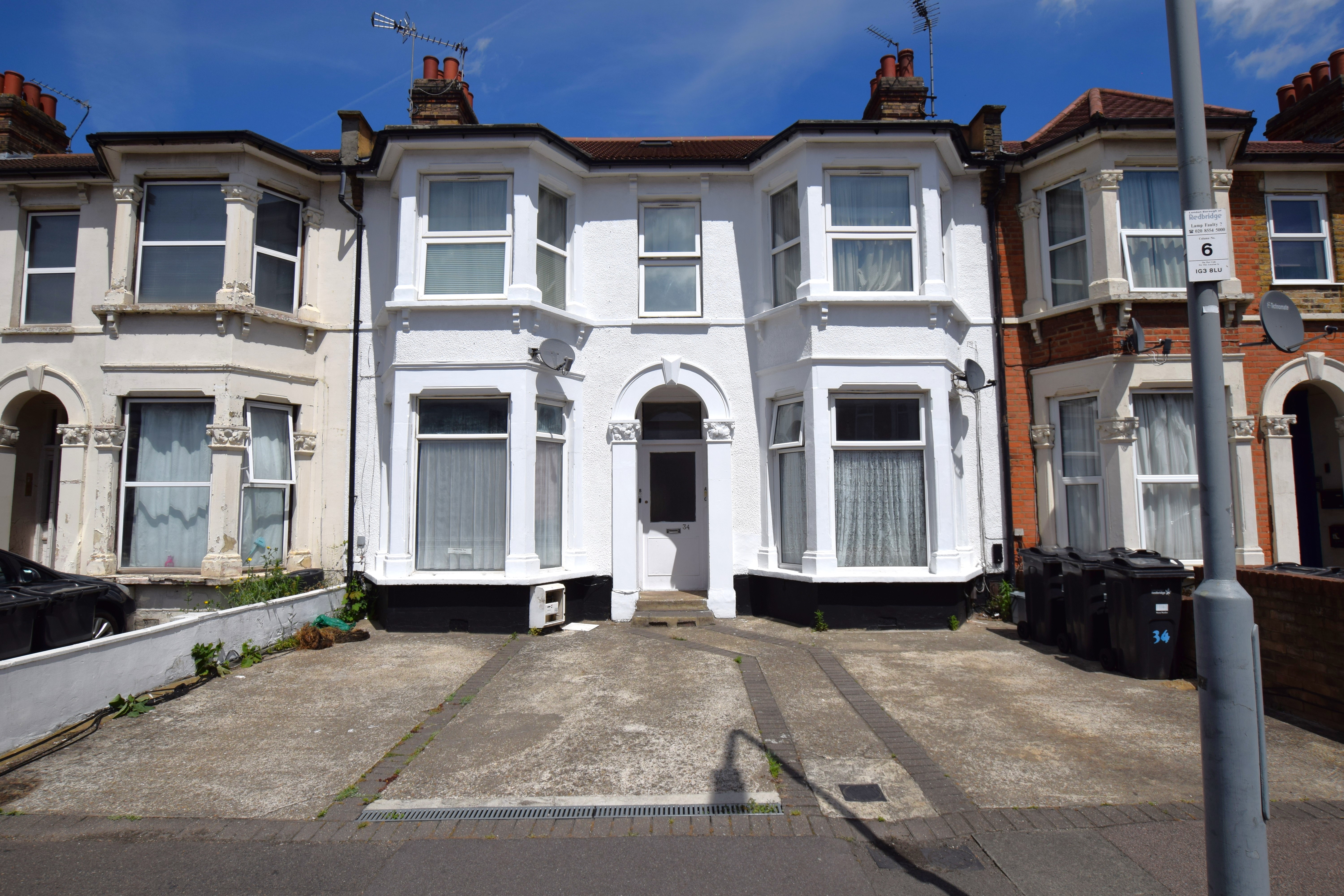 34c, Cambridge Road, Ilford, IG3 8LU