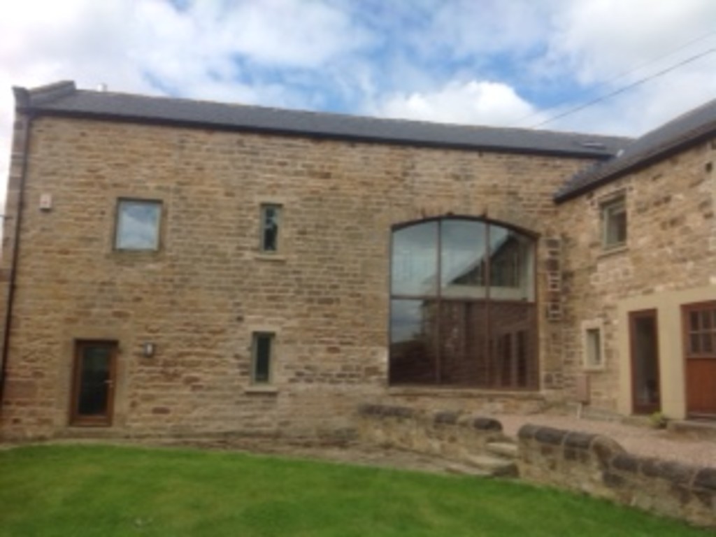 Kilnhurst Road, HOOTON ROBERTS, S65