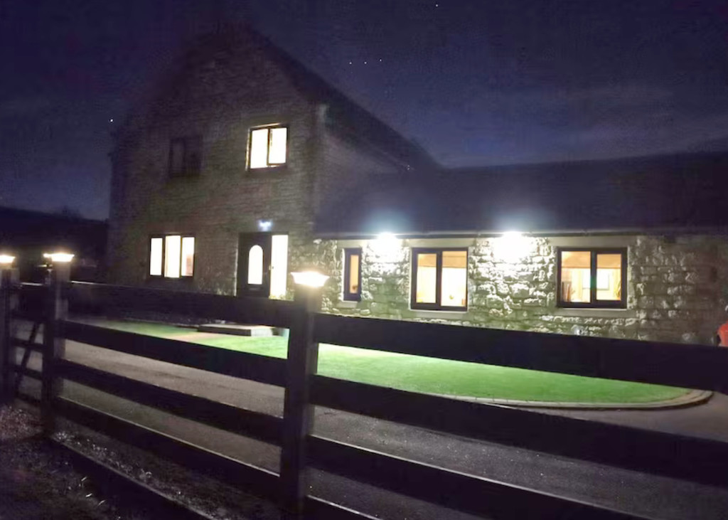 Manor Farm Buildings, OLD EDLINGTON, DN12