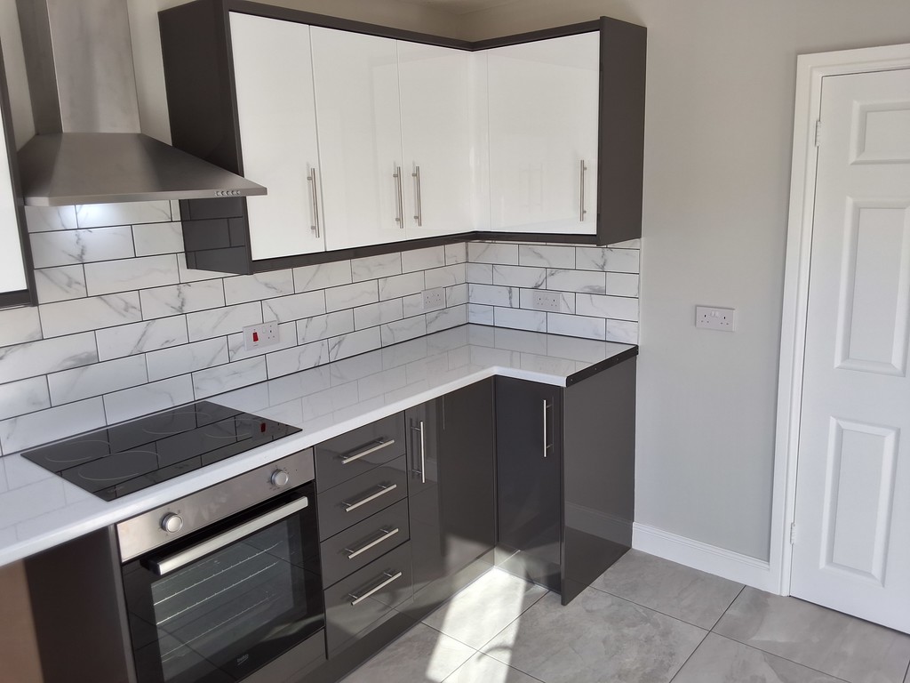 Beechfield Road, Doncaster, DN7