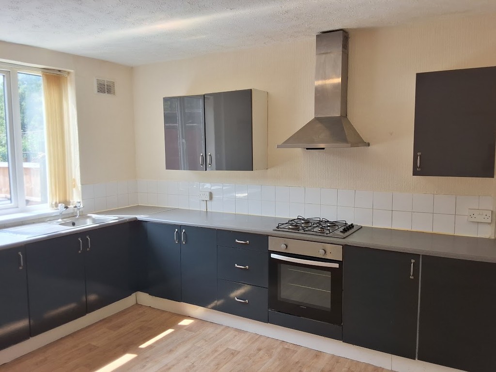 Westholme Road, DN4
