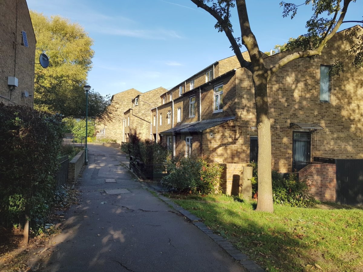 Cardinal Way, London, N19