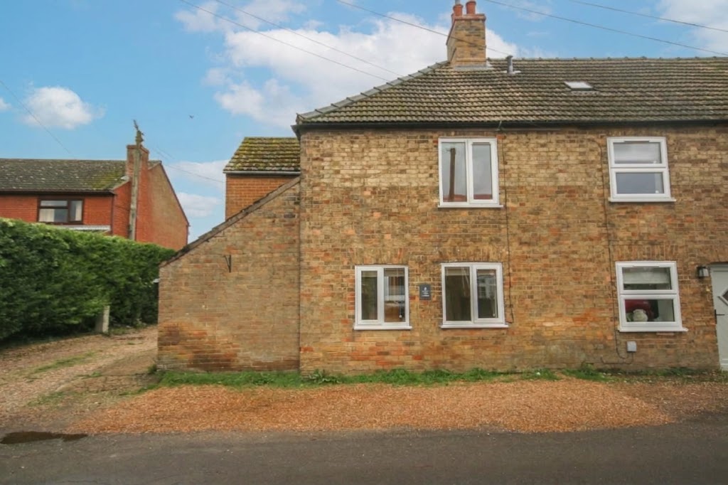 6 Bells Cottages, Castle Road, King's Lynn