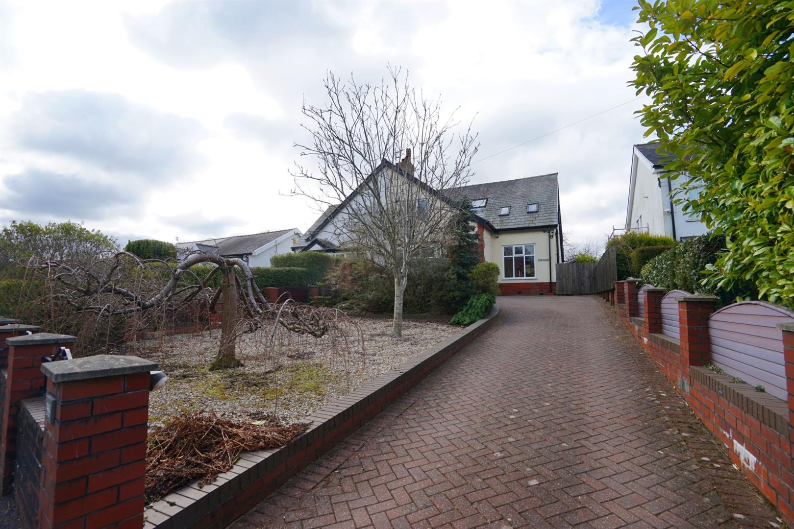 Property in Regent Road, Lostock, Bolton, Greater Manchester, BL6 4DE