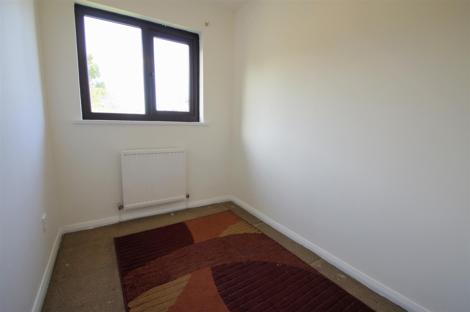 Property in Mallard Drive, Horwich, Bolton, Lancashire, BL6 5RN