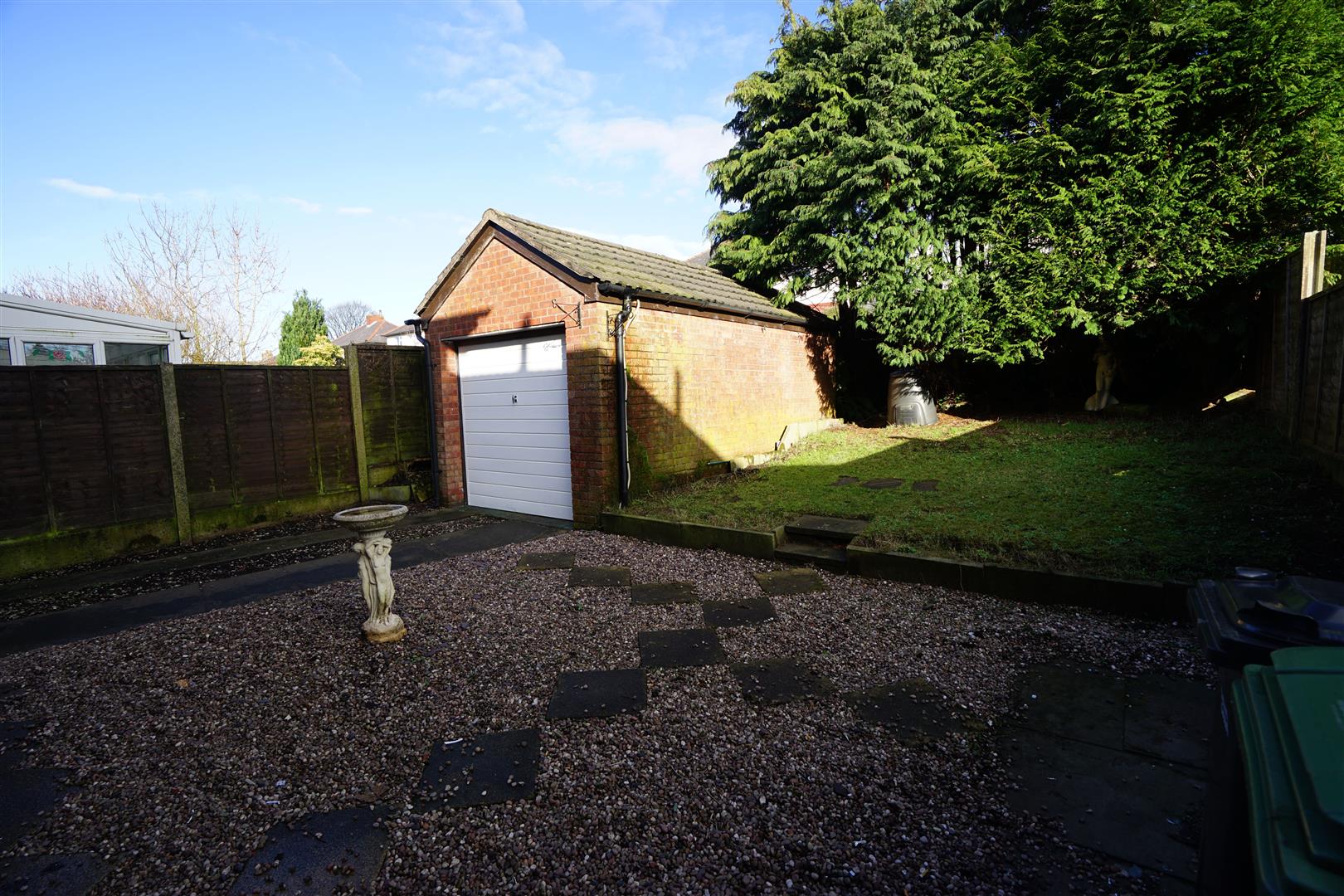Property in Mallard Drive, Horwich, Bolton, Lancashire, BL6 5RN
