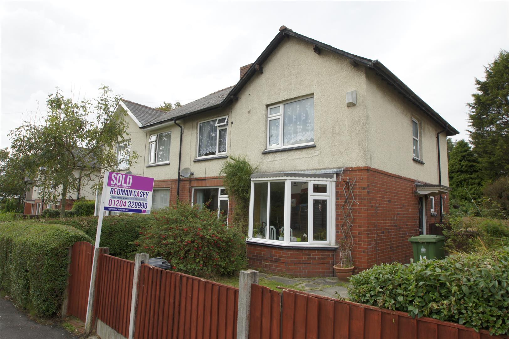 Property in Brazley Avenue, Horwich, Bolton, Lancashire, BL6 6LG