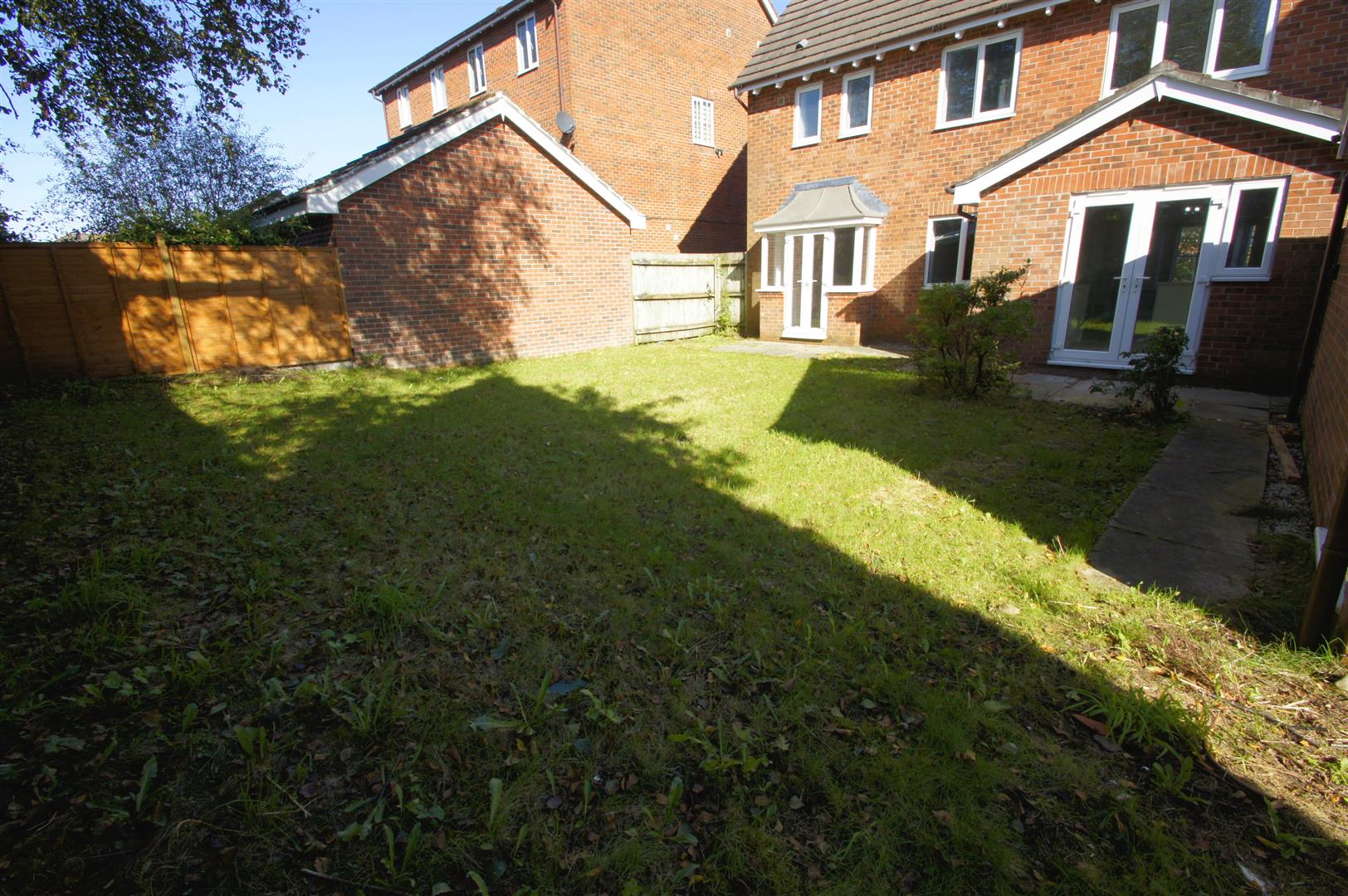 Property in Butterwick Fields, Horwich, Bolton, Lancashire, BL6 5GZ