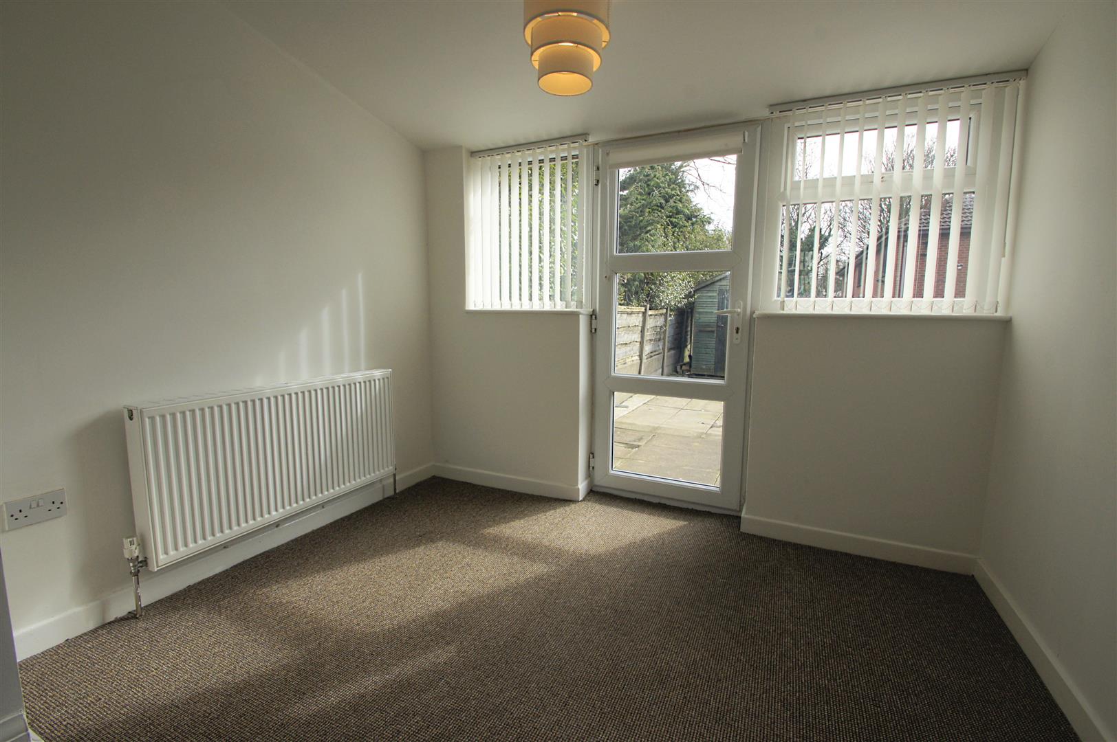 Property in Longworth Road, Horwich, Bolton, Lancashire, BL6 7BL