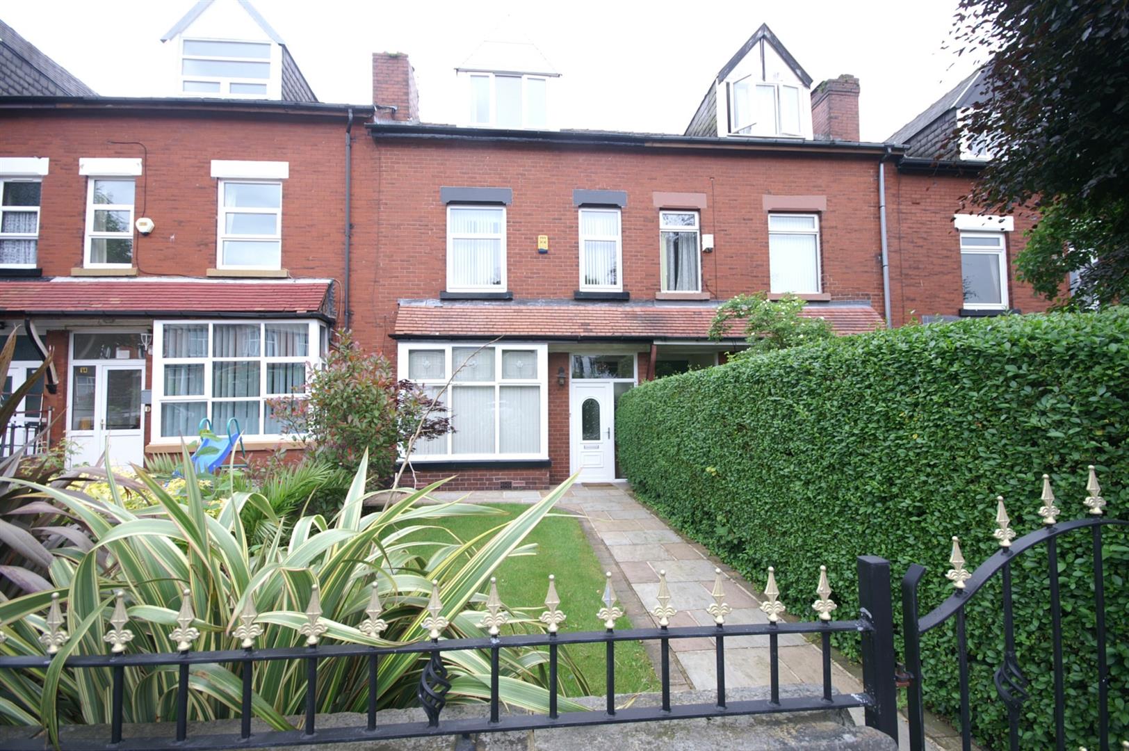 Property in Somerset Road, Heaton, Bolton, Greater Manchester, BL1 4NE