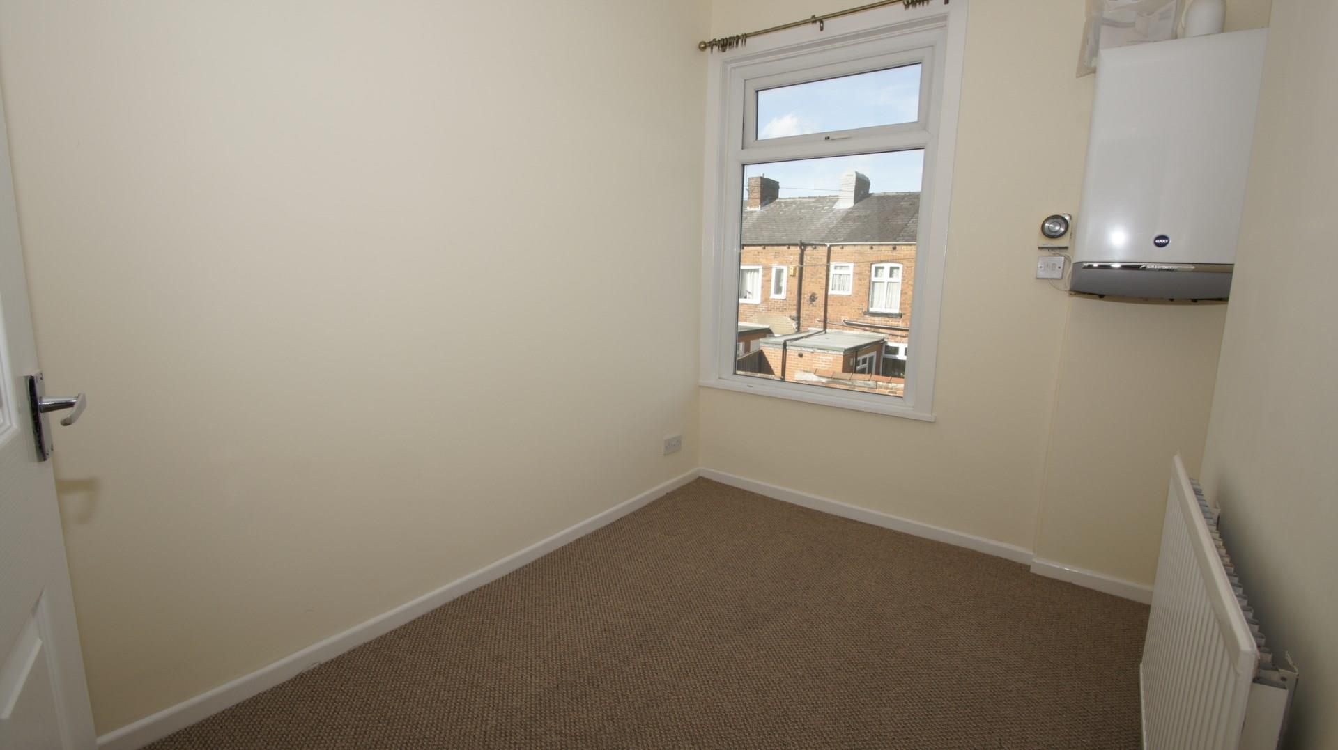 Property in Catherine Street East, Horwich, Bolton, Greater Manchester, BL6 7JZ