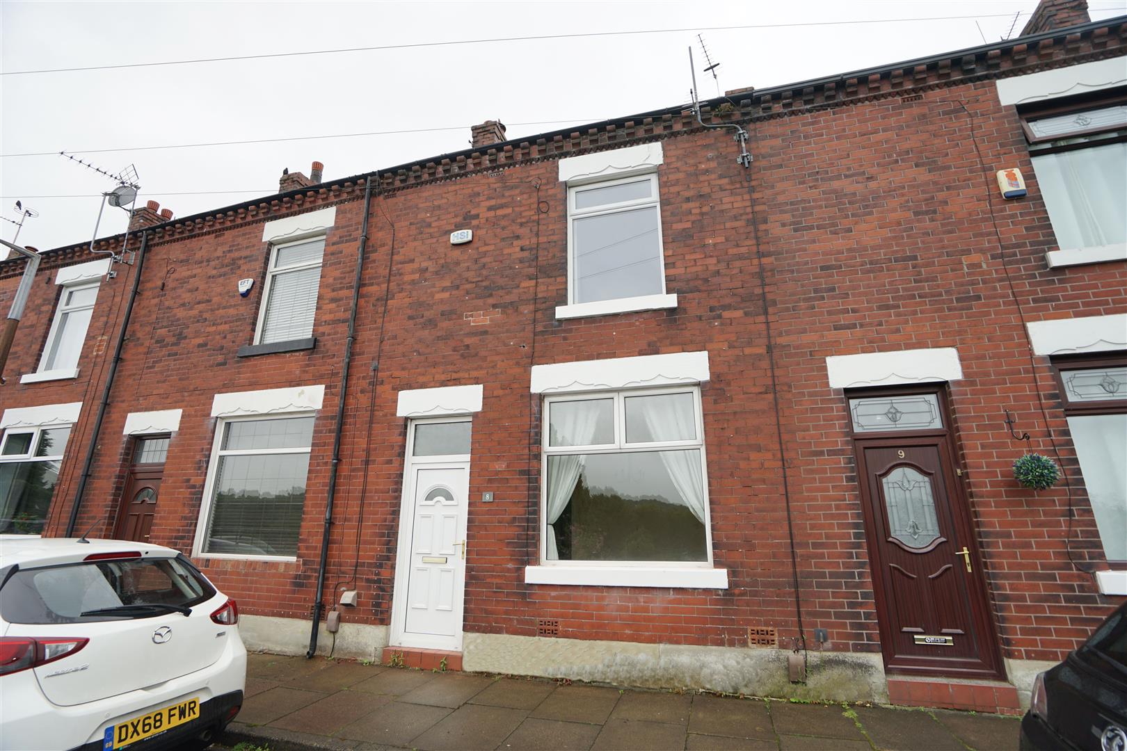 Property in Heaton Road, Lostock, Bolton, Lancashire, BL6 4EE