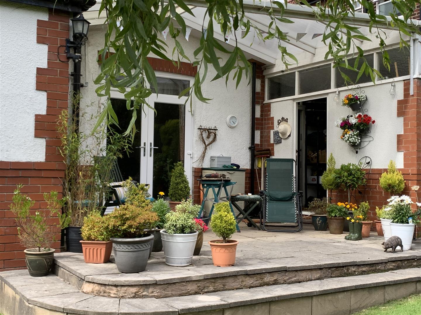 Property in Ansdell Road, Horwich, Bolton, Lancashire, BL6 7HJ