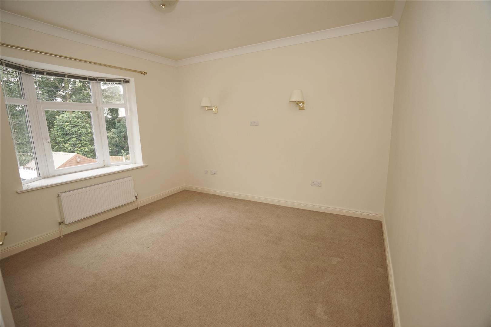 Property in Lever Park Avenue, Horwich, Bolton, Lancashire, BL6 7LF