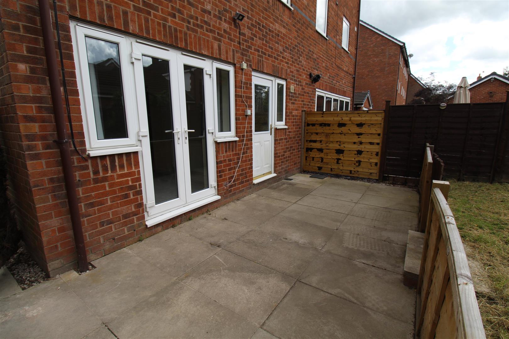 Property in Butterwick Fields, Horwich, Bolton, Lancashire, BL6 5GZ