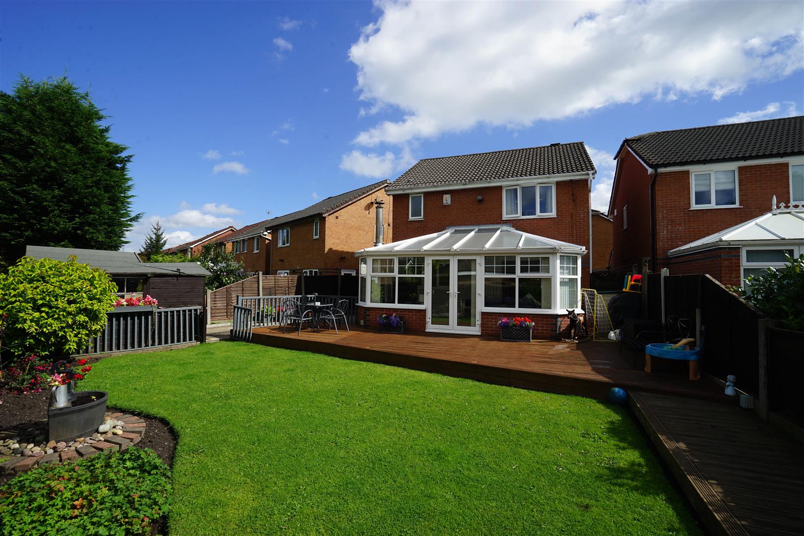 Property in Rotherhead Close, Horwich, Bolton, Lancashire, BL6 5UG
