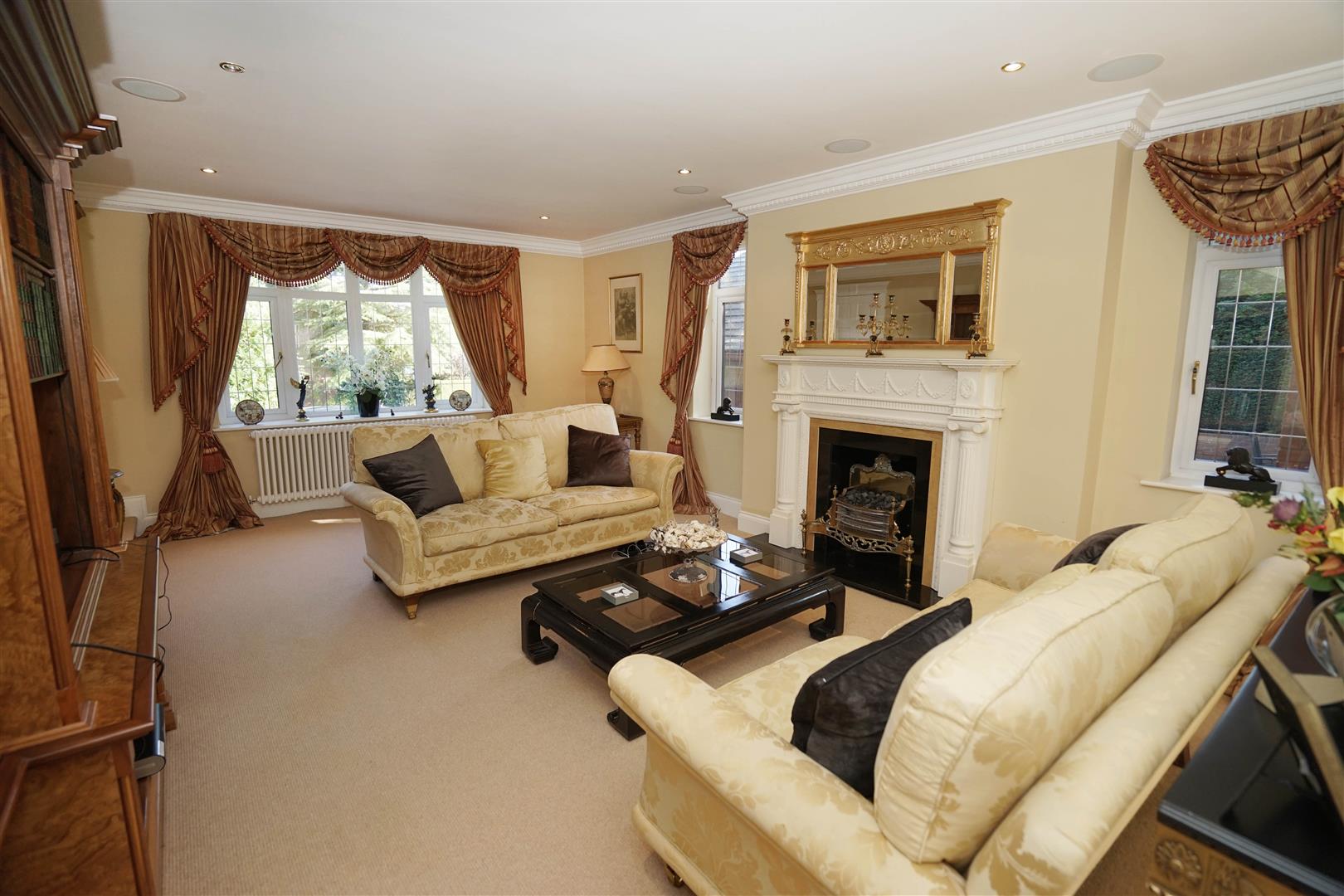 Property in Princess Road, Lostock, Bolton, Lancashire, BL6 4DR