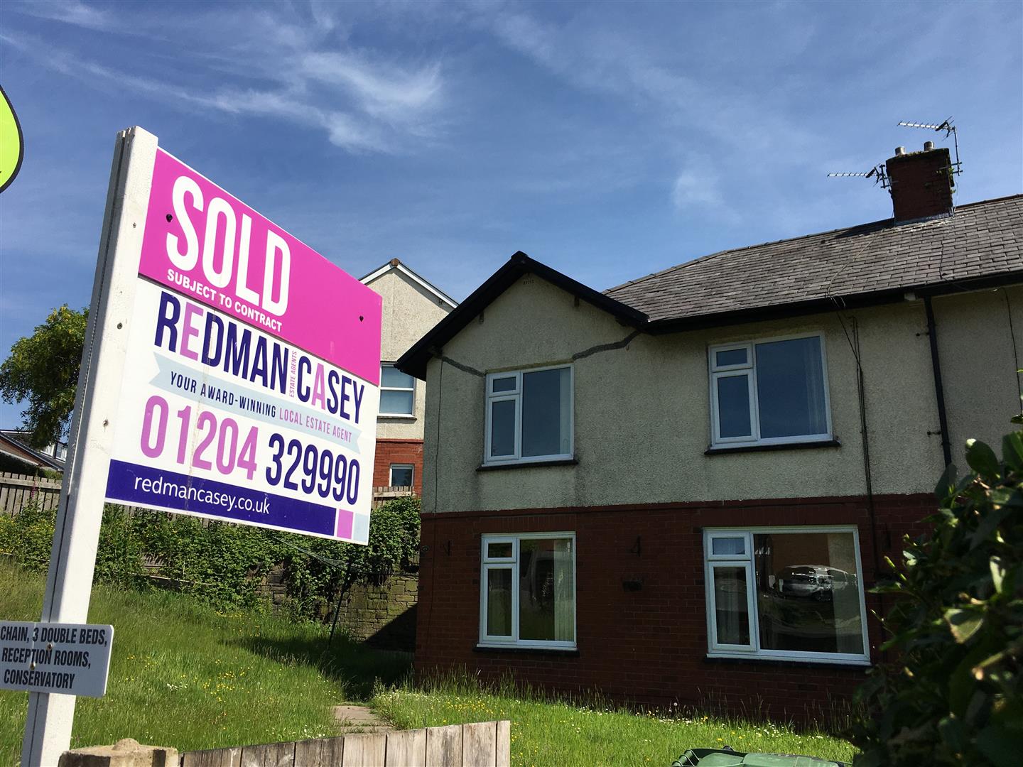 Property in Ainsworth Avenue, Horwich, Bolton, Lancashire, BL6 6NL