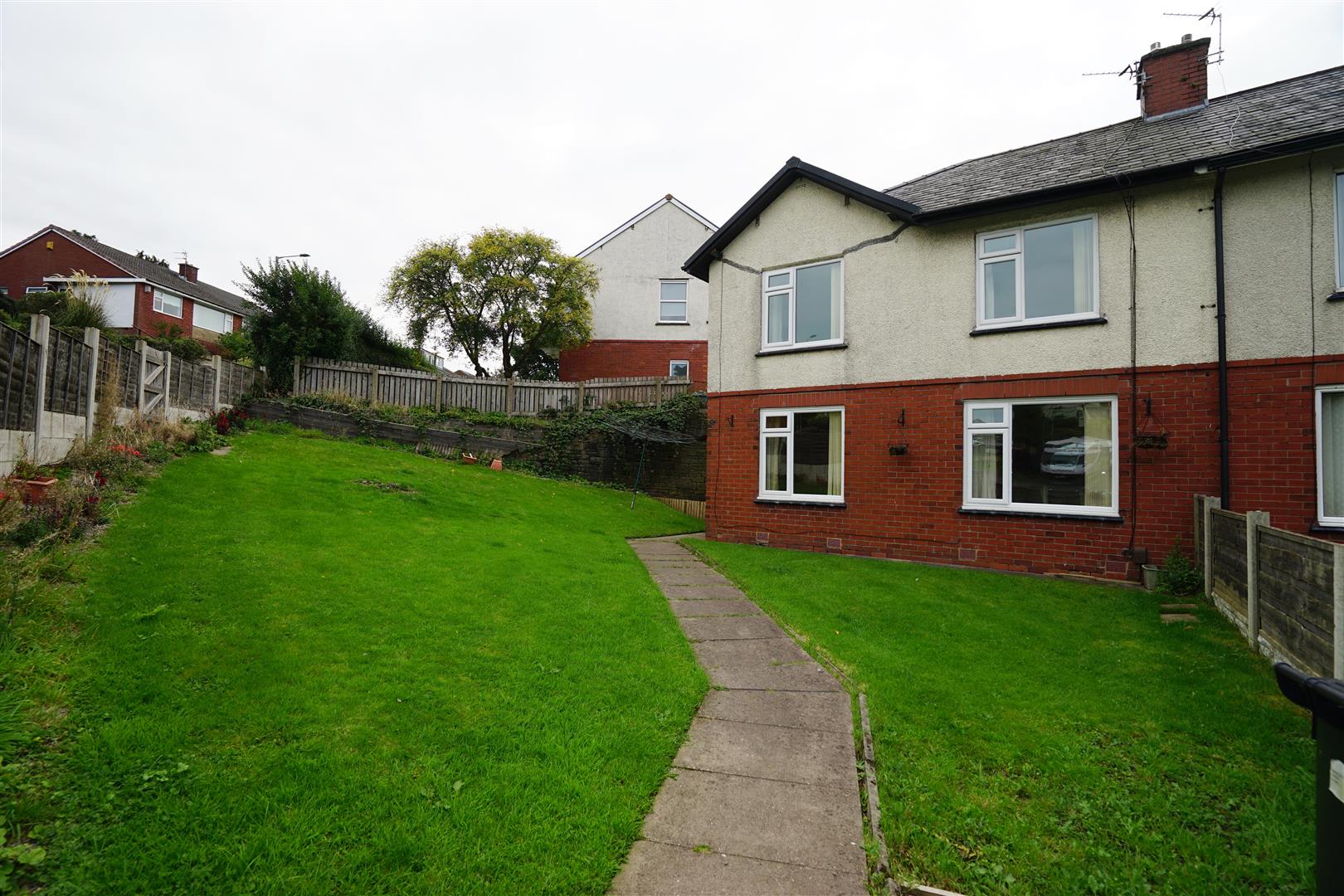 Property in Ainsworth Avenue, Horwich, Bolton, Lancashire, BL6 6NL
