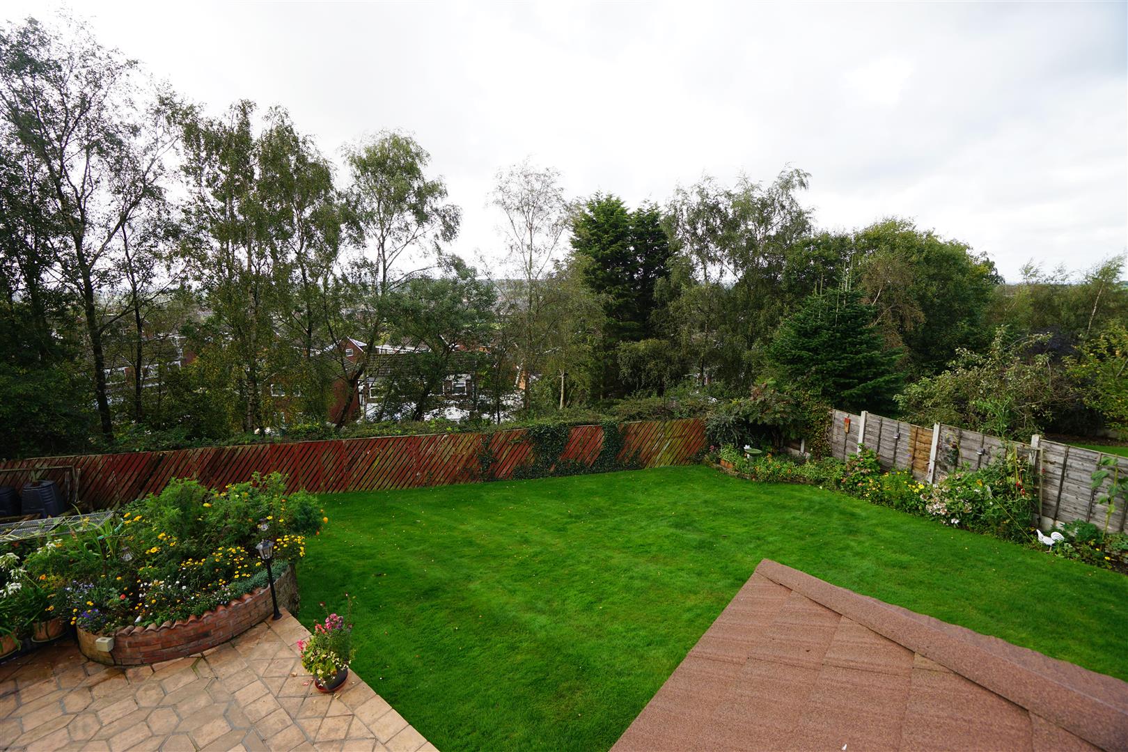 Property in Cotswold Drive, Horwich, Bolton, Lancashire, BL6 7DE