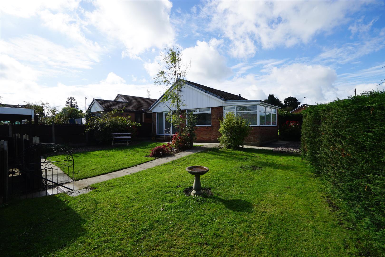Property in Meadowbank Road, Morris Green, Bolton, Lancashire, BL3 3SA