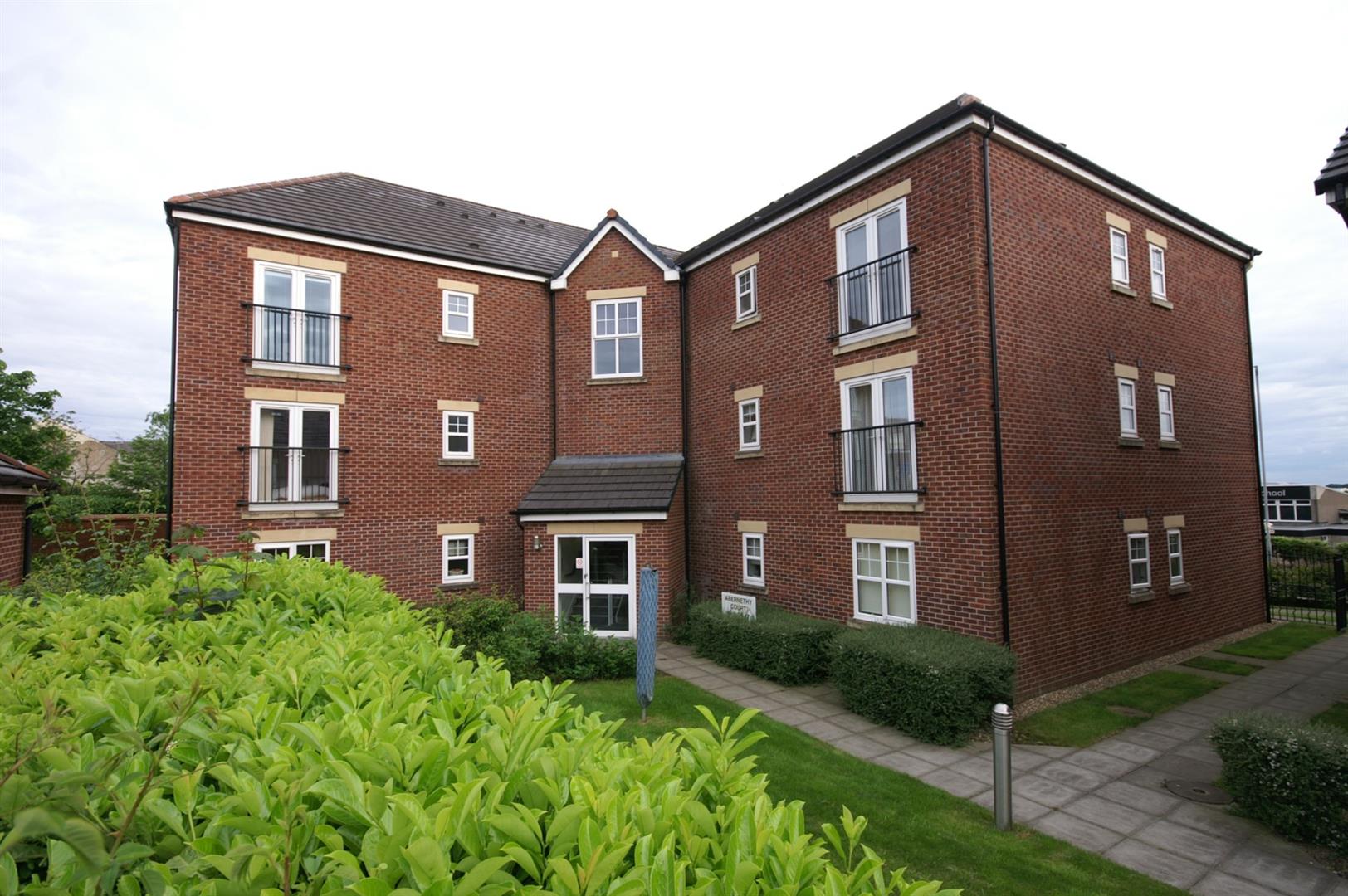 Property in Court, Horwich, Bolton, Greater Manchester, BL6 6FY