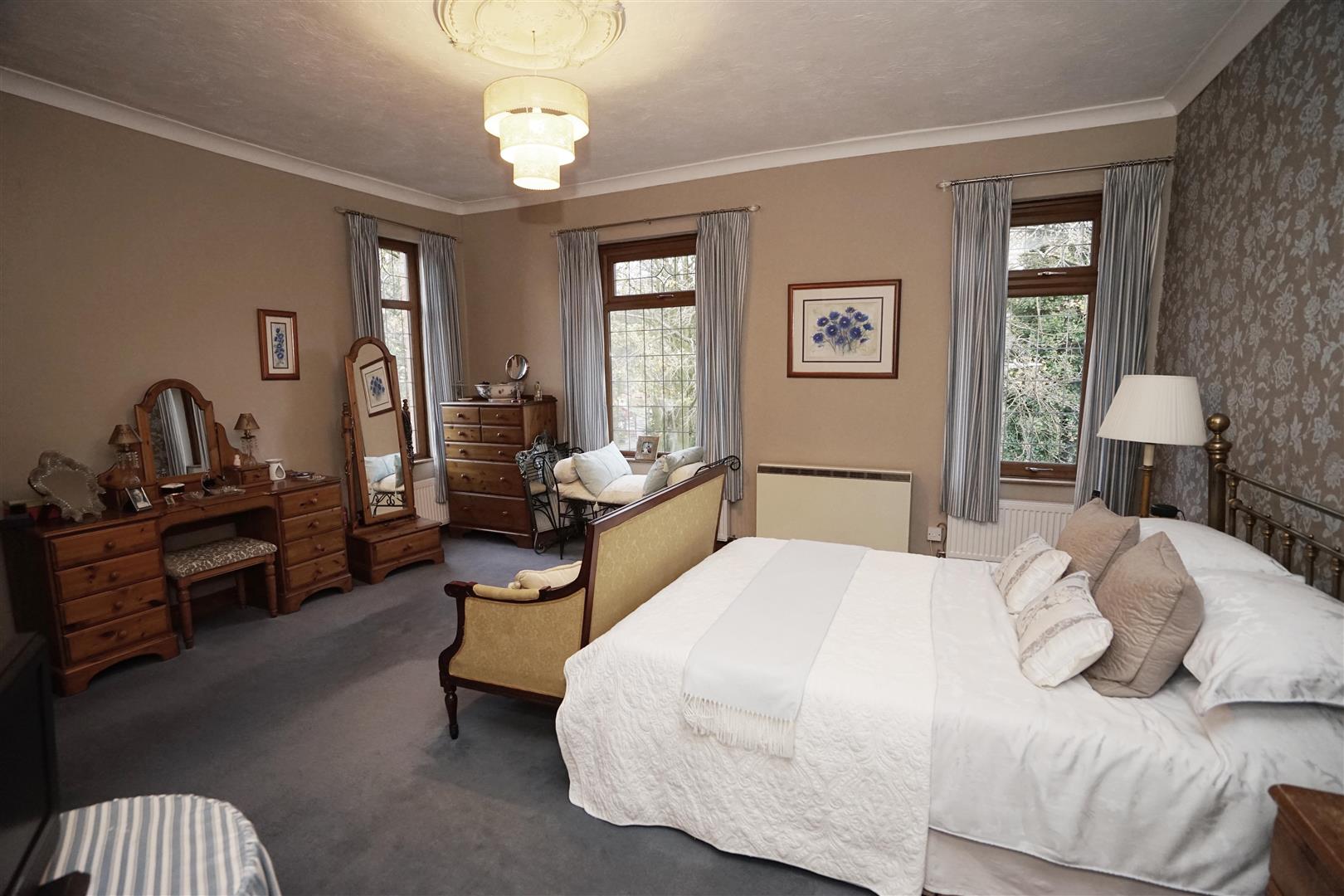 Property in Mill Lane, Horwich, Bolton, Lancashire, BL6 6AT