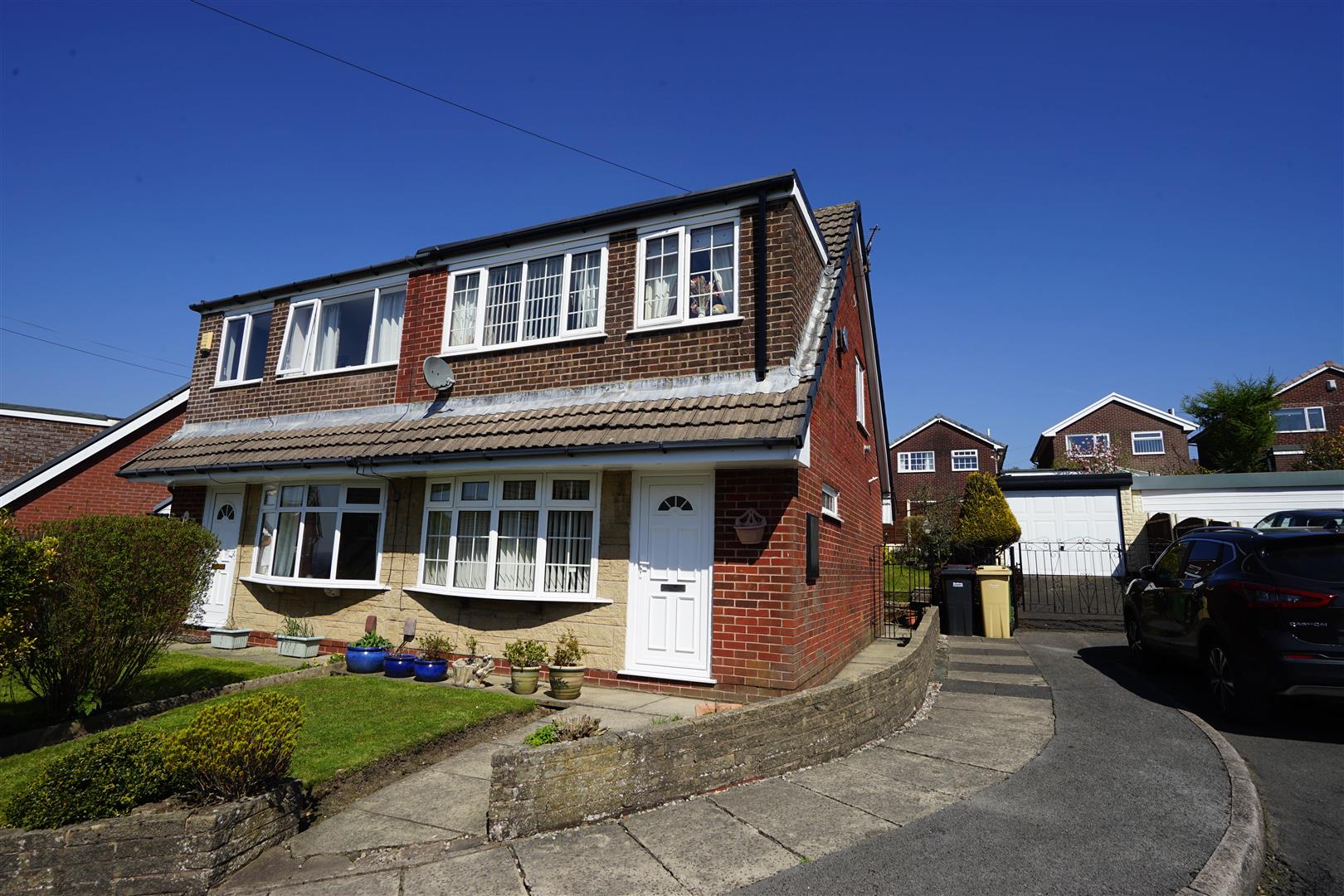 Property in Cheviot Close, Horwich, Bolton, Lancashire, BL6 7DF