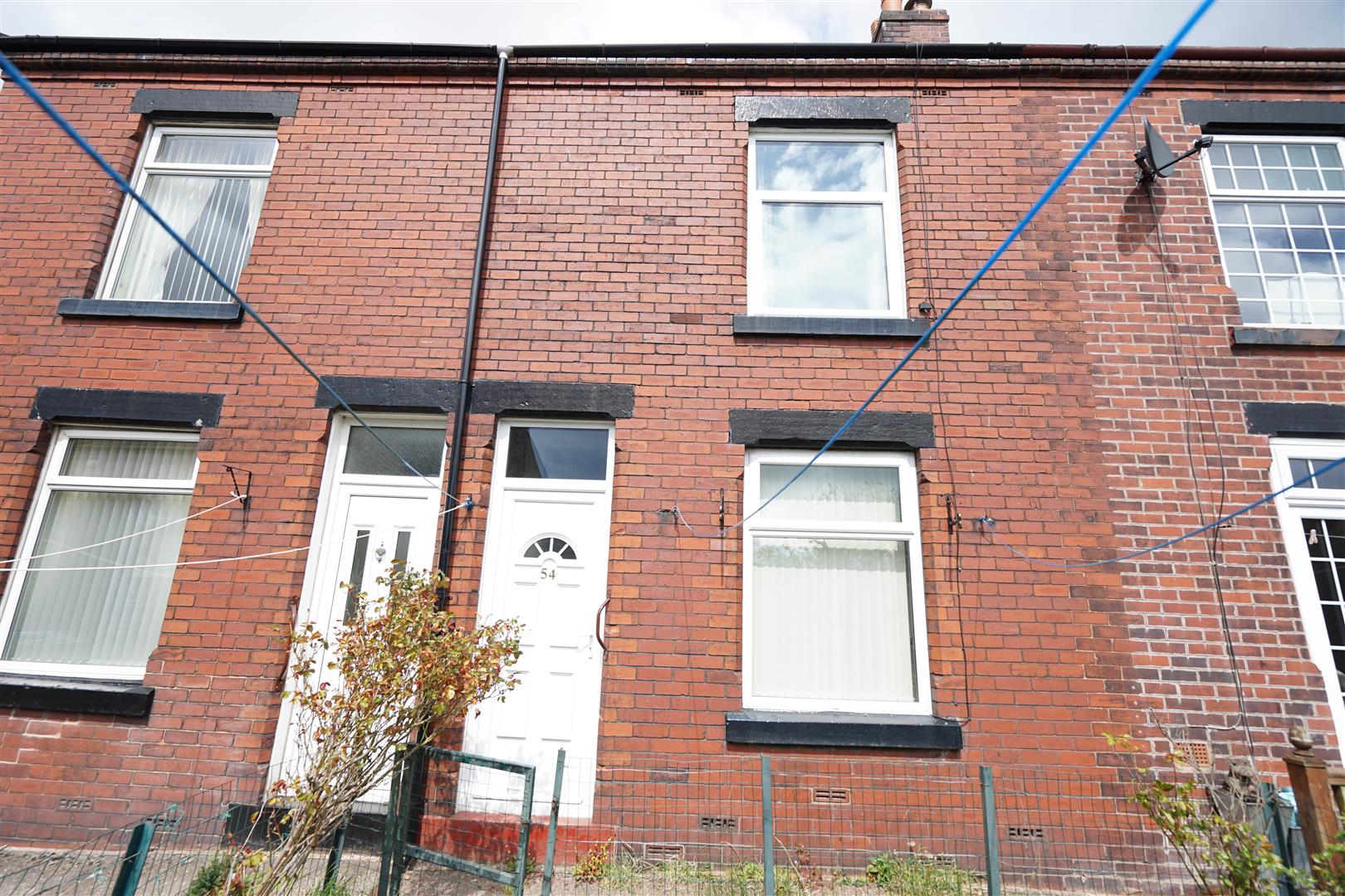 Property in Street, Horwich, Bolton, Lancashire, BL6 6BH