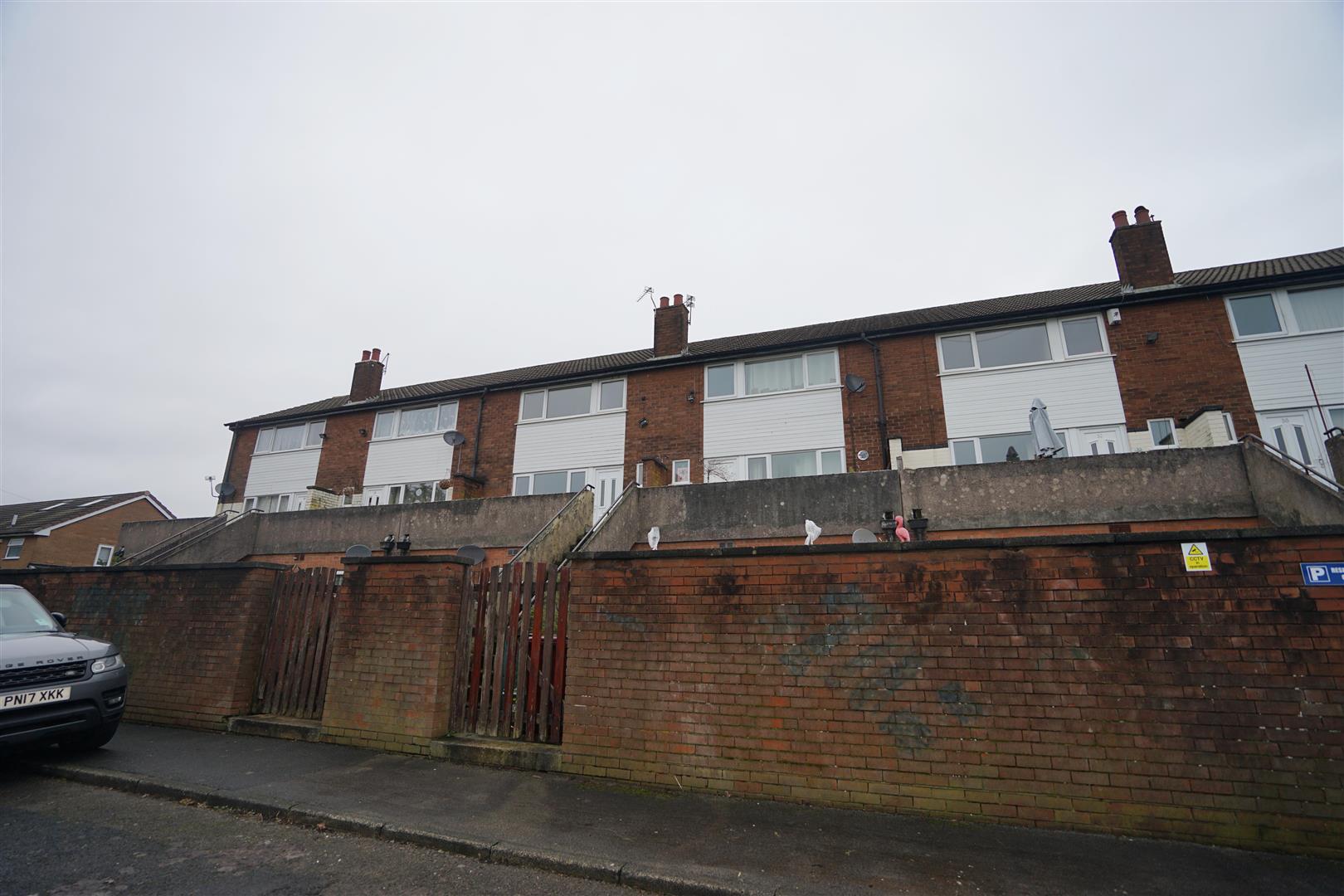 Property in Ladyshore Road, Little Lever, Bolton, Lancashire, BL3 1JZ