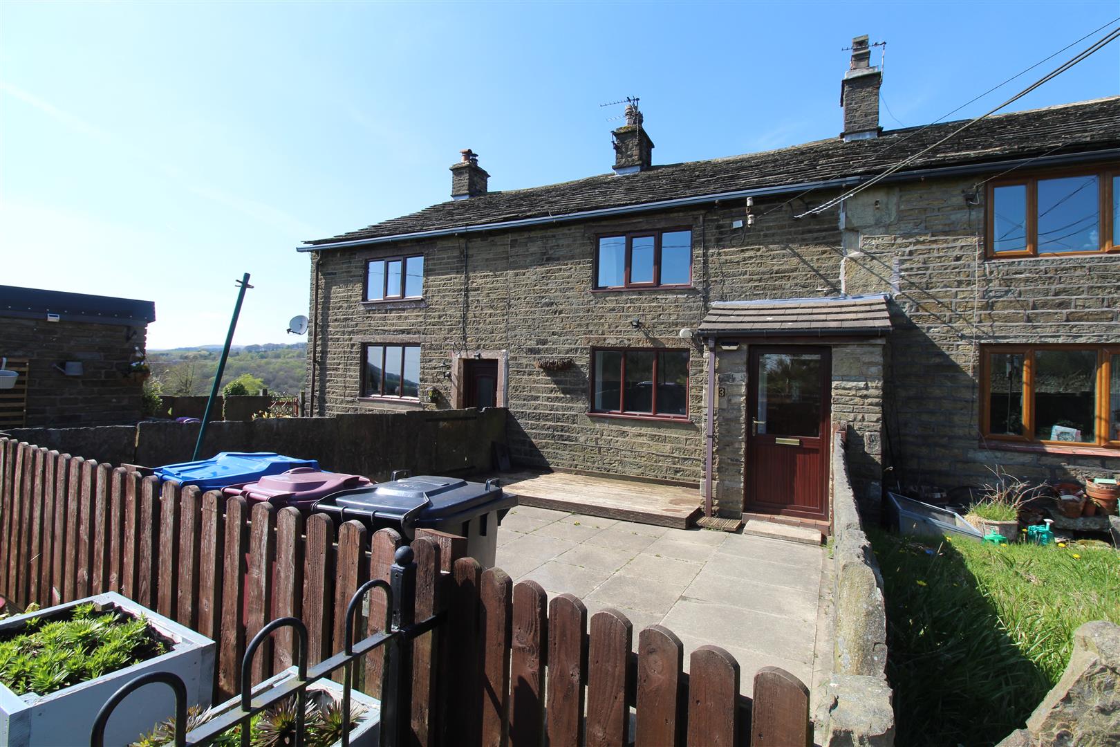Property in Longworth Bank Cottages, Blackburn Road, Bolton, BL7 0PX