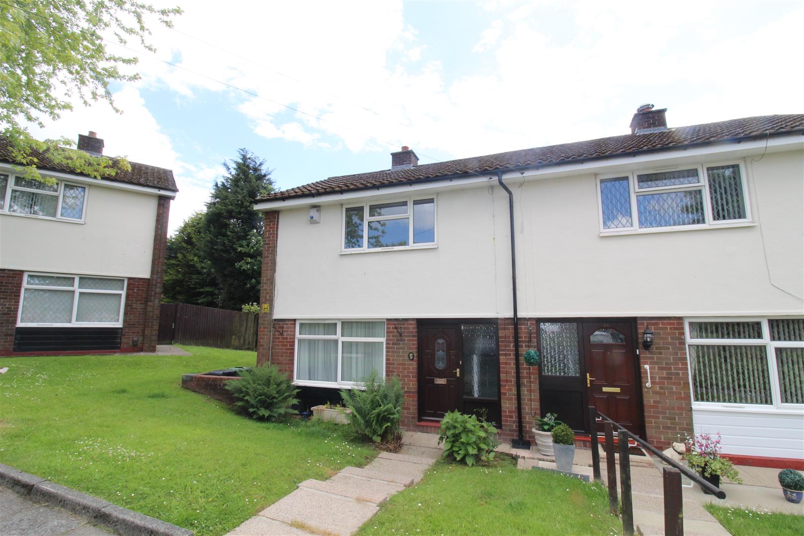 Property in Holmfield Green, Bolton, Lancashire, BL3 4RA