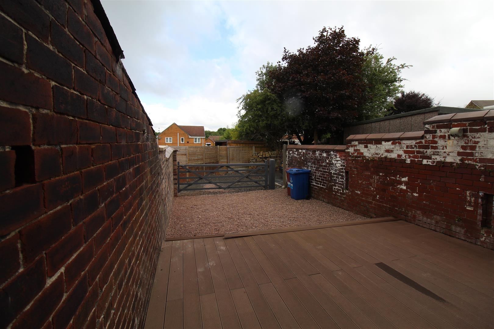 Property in Stopes Brow, Lower Brow, Darwen, BB3 0QP