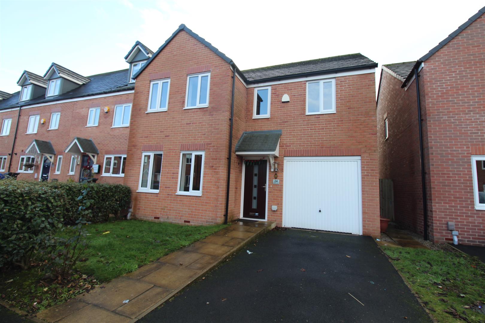 Sky Lark Close, Lostock, Bolton, BL6,  4GQ