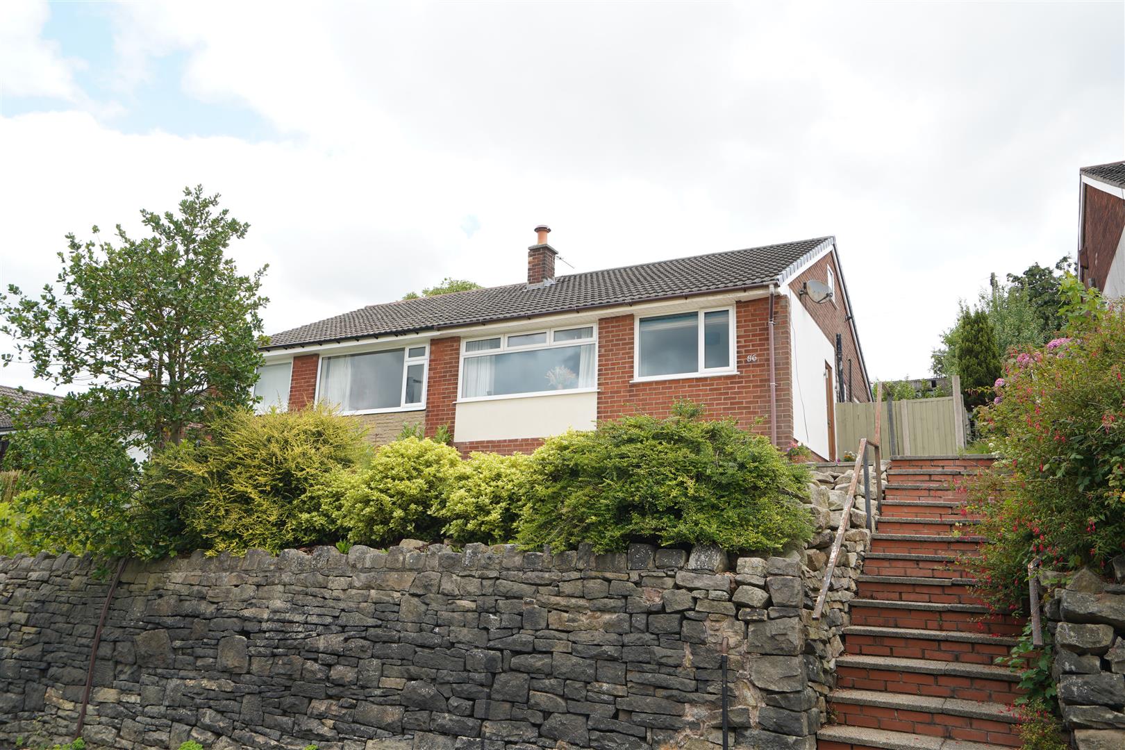 Ainsworth Avenue, Horwich, Bolton, BL6,  6NW
