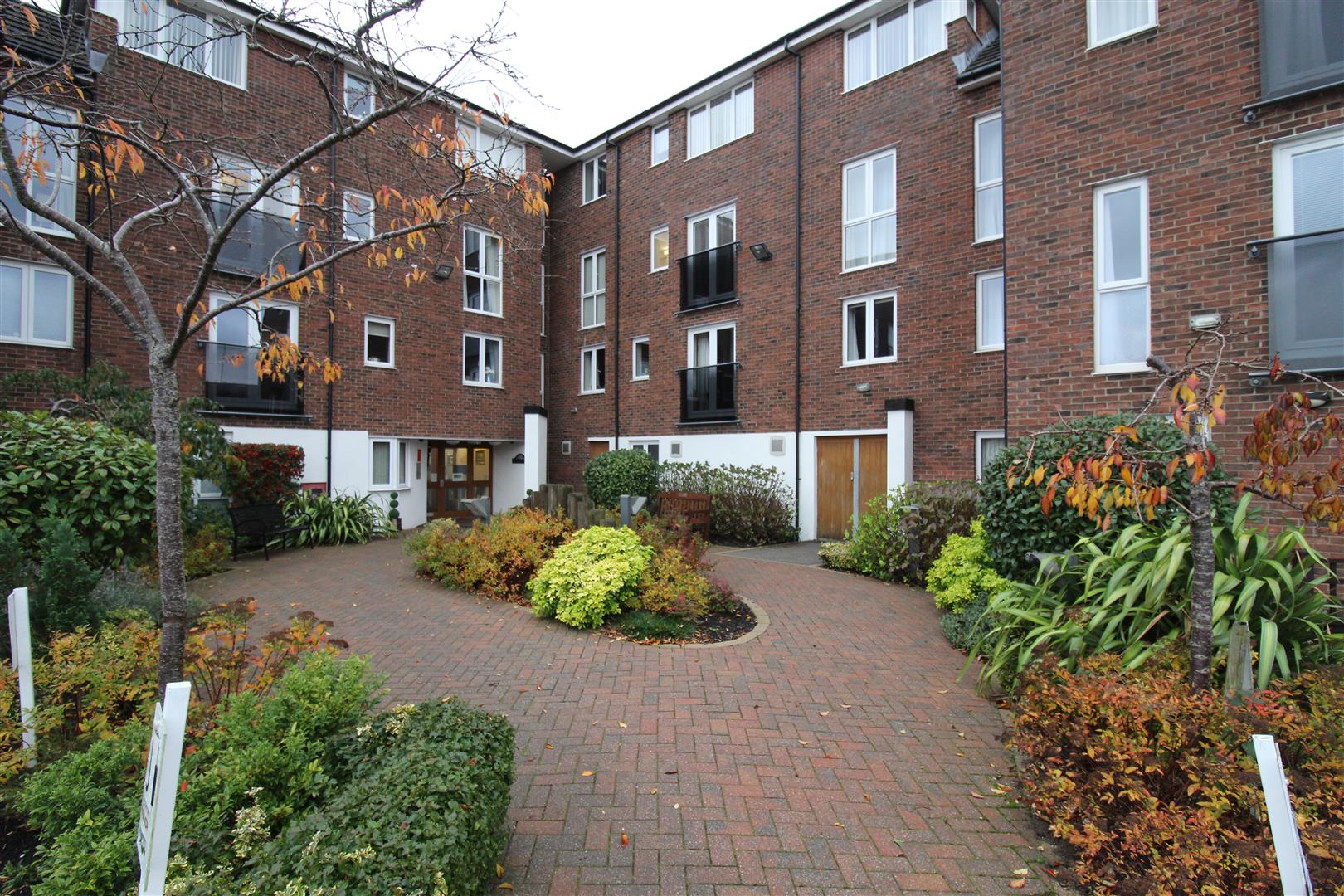 Chorley New Road, Horwich, Bolton, BL6,  5BF