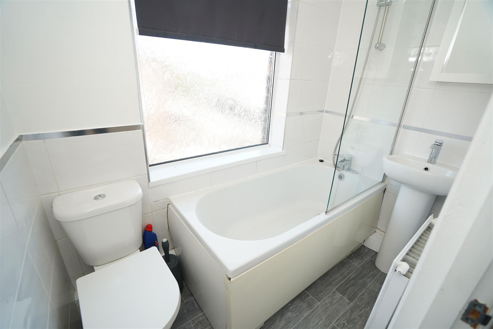 Stanley Grove, Horwich, Bolton, BL6,  6HB