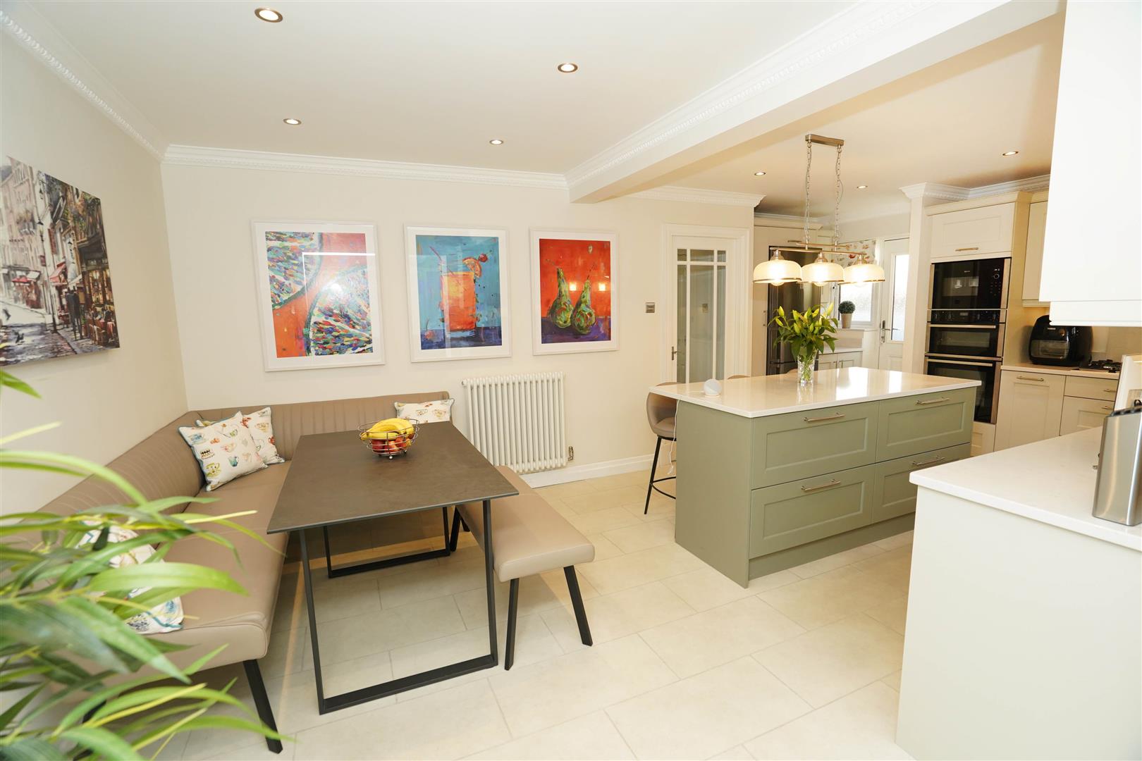 Crowborough Close, Lostock, Bolton, BL6,  4LZ