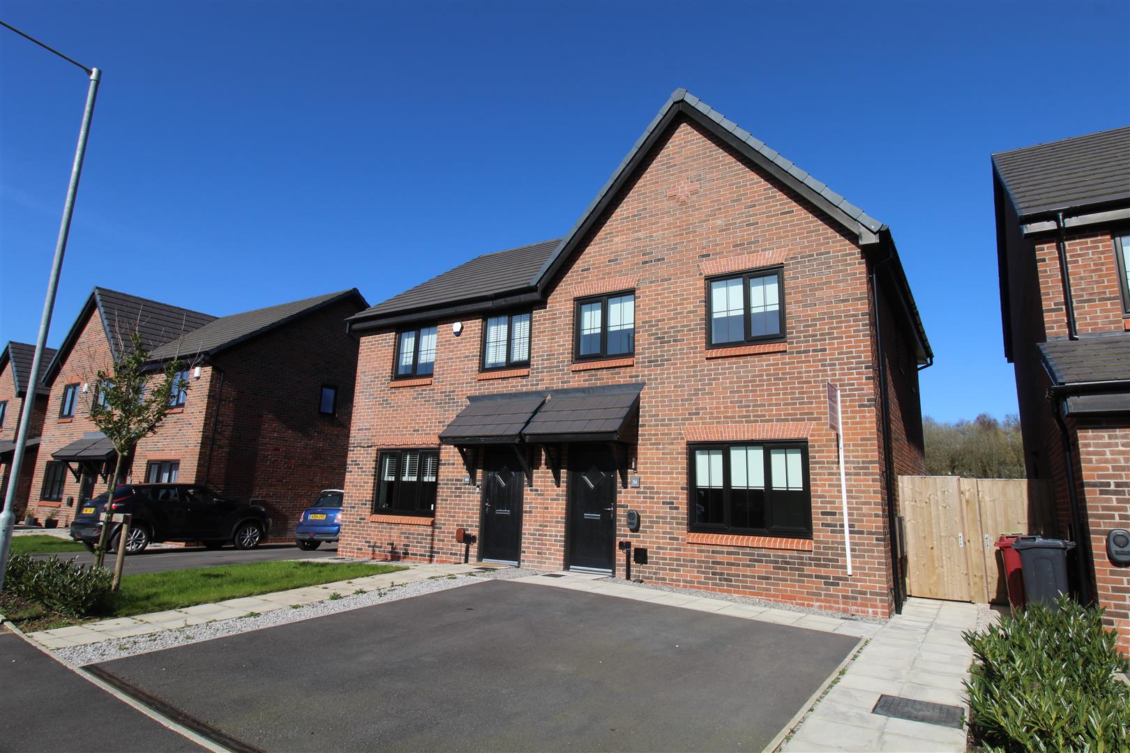 Welders Drive, Horwich, Bolton, BL6,  5WR