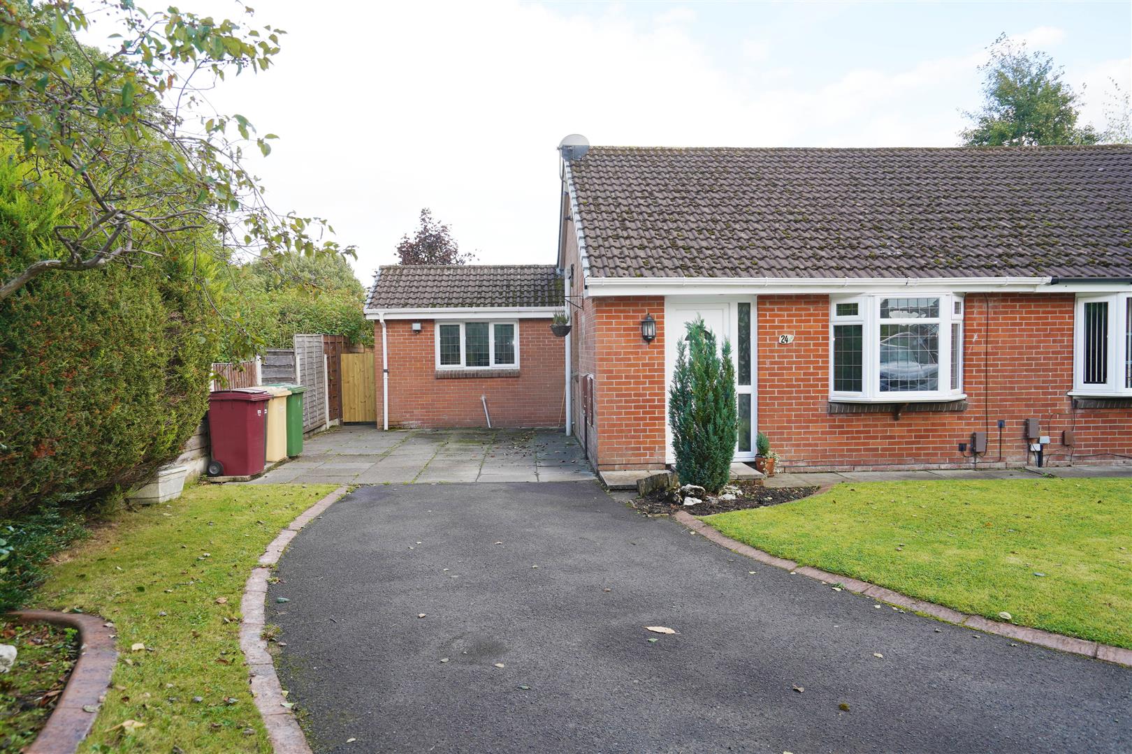 Wrenbury Drive, Sharples, Bolton, BL1,  7RX