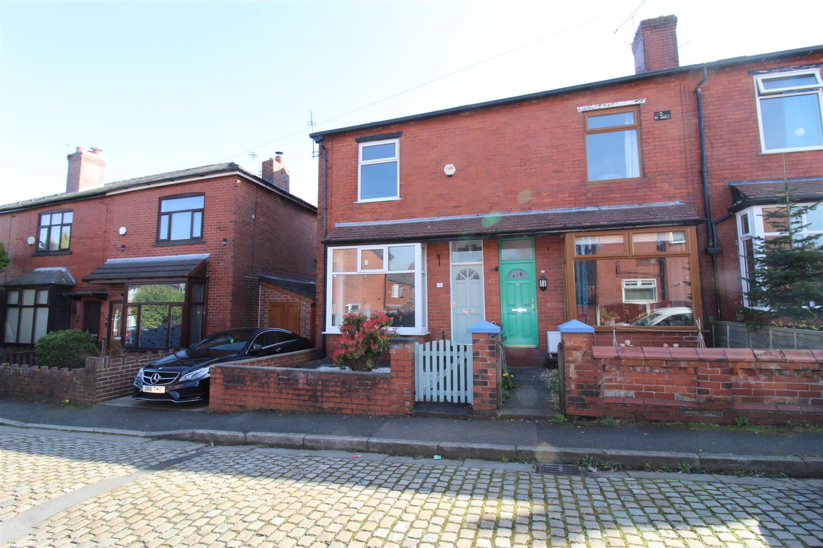 Abbotsford Road, Smithills, Bolton, BL1,  6AR