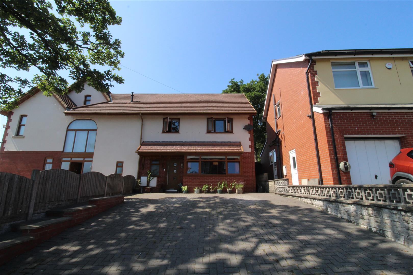 Brownlow Road, Horwich, Bolton, BL6,  7ER