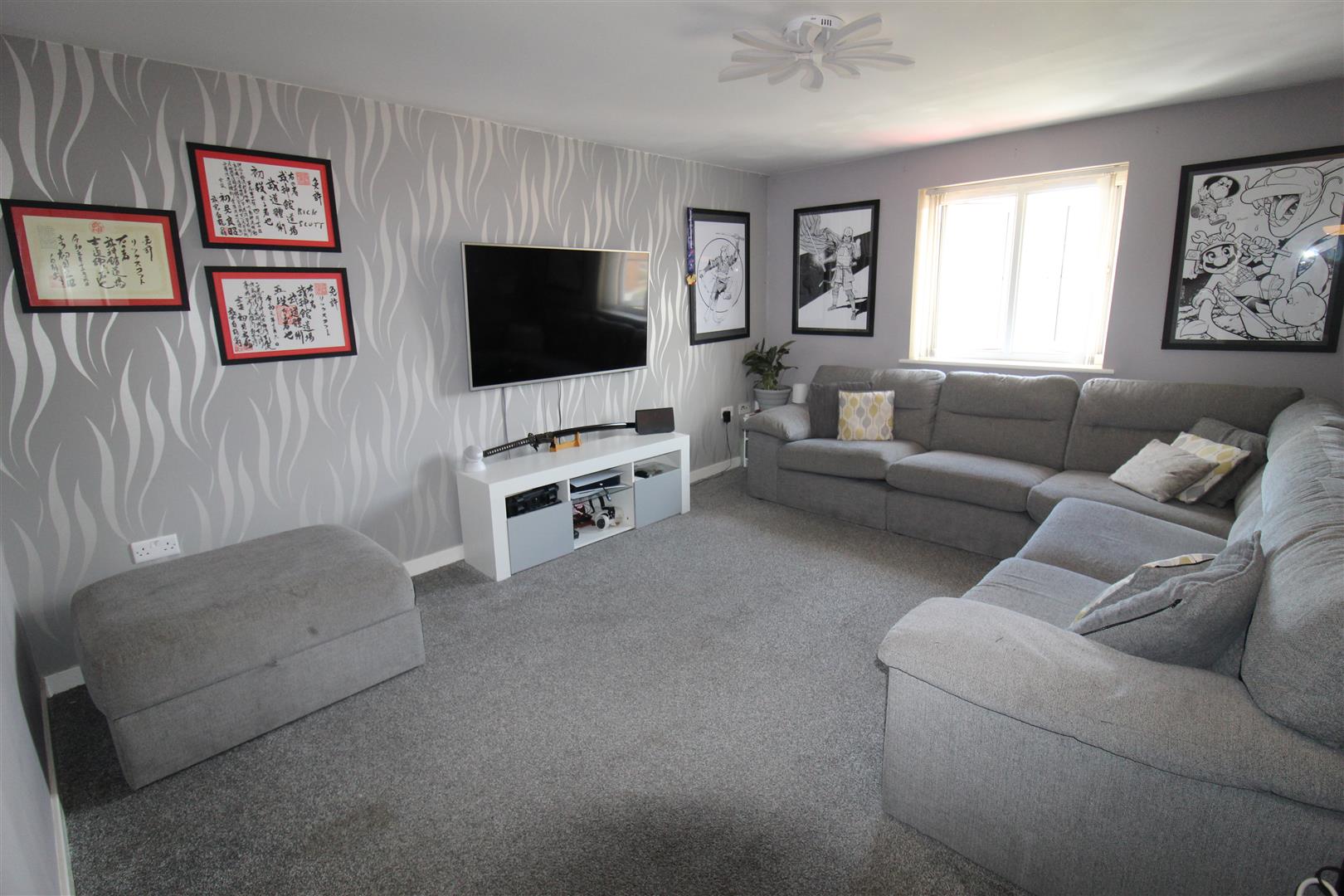 Hazel Pear Close, Horwich, Bolton, BL6,  5GS