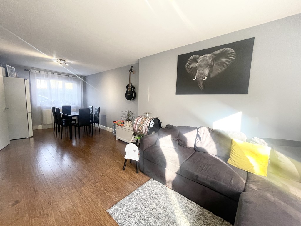 Tabor Avenue, Braintree, CM7