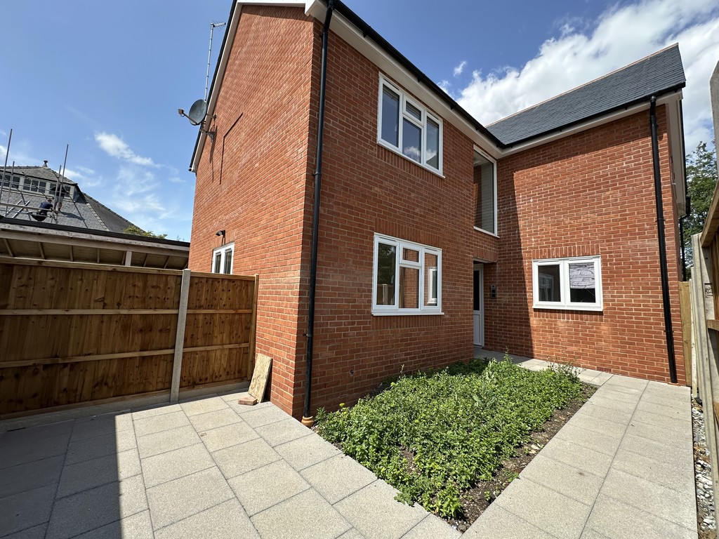 Rayne Road, Braintree, CM7