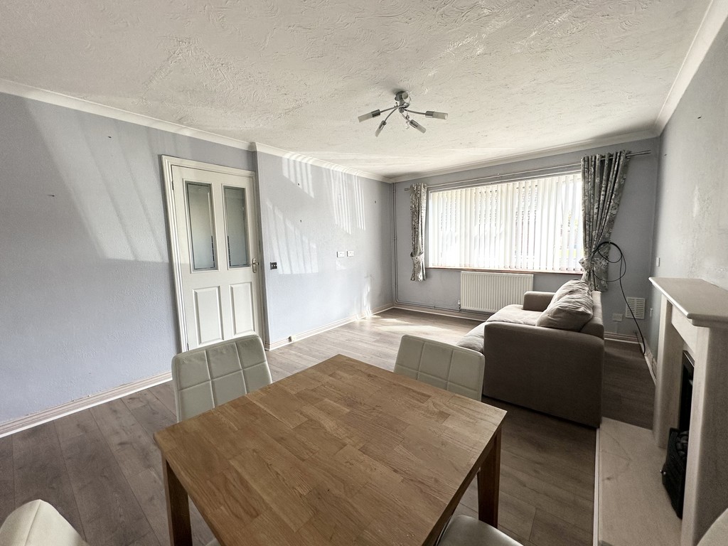 Thames Close, Braintree, CM7